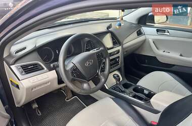 Седан Hyundai Sonata 2015 в 