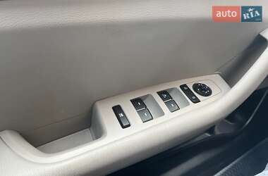 Седан Hyundai Sonata 2015 в 