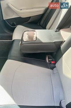 Седан Hyundai Sonata 2015 в 