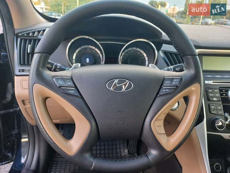 Седан Hyundai Sonata 2011 в Києві