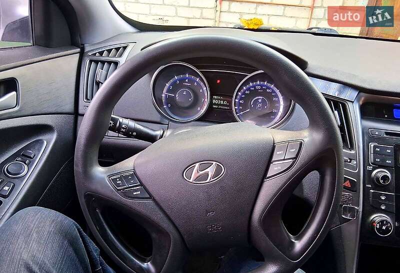Седан Hyundai Sonata 2012 в Киеве