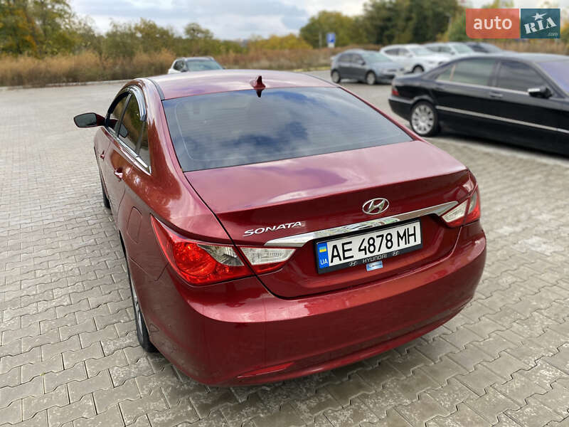 Седан Hyundai Sonata 2010 в Полтаве