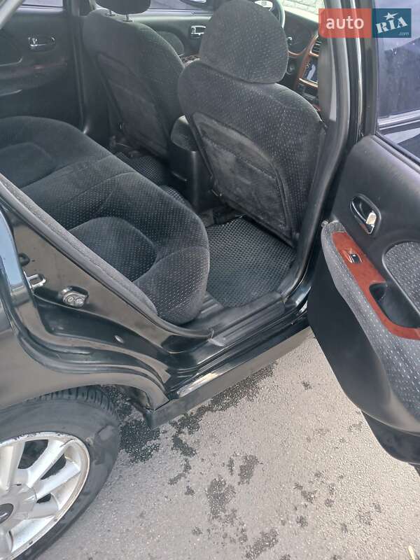 Седан Hyundai Sonata 2003 в Чернигове