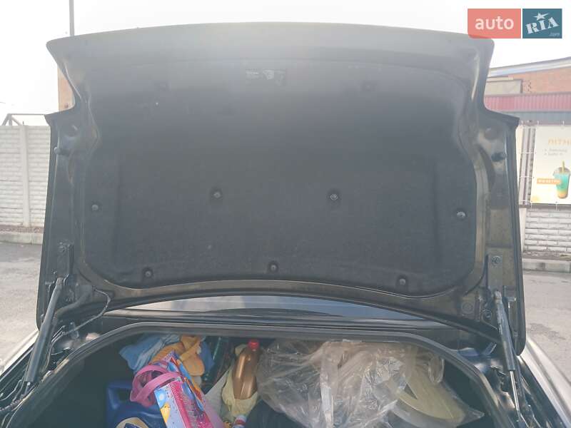 Седан Hyundai Sonata 2003 в Чернигове