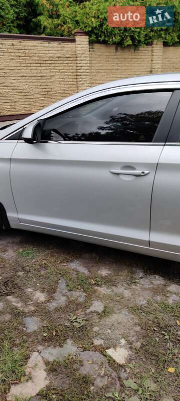 Седан Hyundai Sonata 2015 в Києві