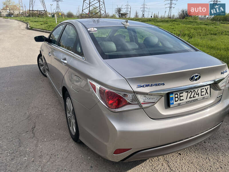 Седан Hyundai Sonata 2013 в Николаеве