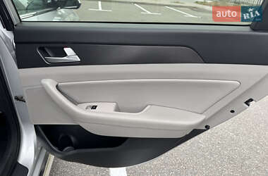 Седан Hyundai Sonata 2014 в 
