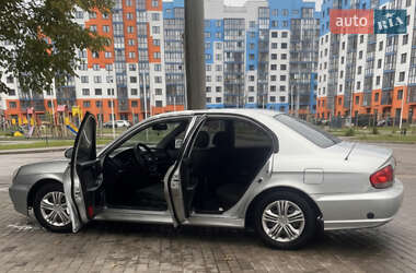 Седан Hyundai Sonata 2004 в Врадіївці