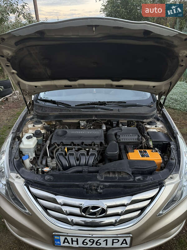 Седан Hyundai Sonata 2010 в Краматорске фото 2 Седан Hyundai Sonata 2010 в Краматорске