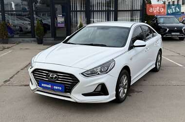 Седан Hyundai Sonata 2017 в Киеве