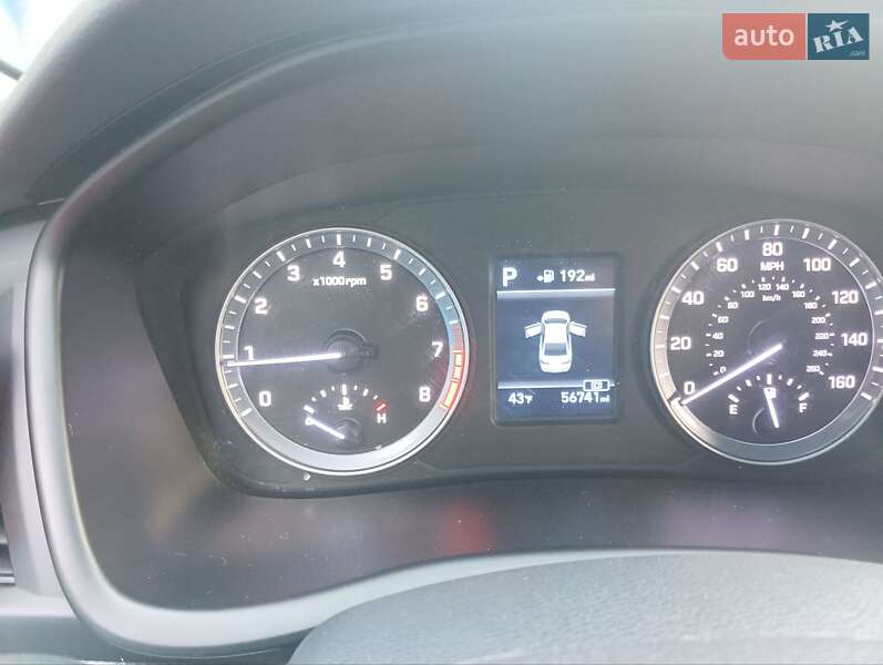 Седан Hyundai Sonata 2018 в Черновцах
