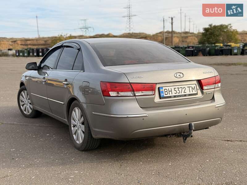 Седан Hyundai Sonata 2009 в Одессе