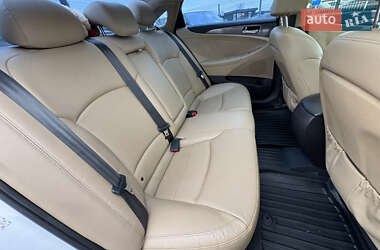 Седан Hyundai Sonata 2014 в 