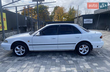 Седан Hyundai Sonata 1993 в Шепетівці
