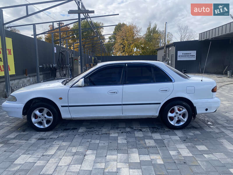 Седан Hyundai Sonata 1993 в 