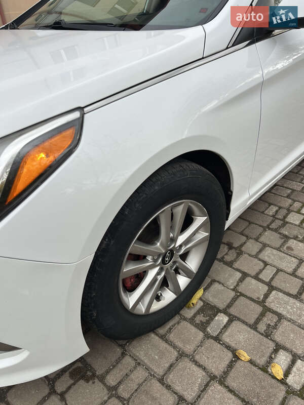 Седан Hyundai Sonata 2016 в Калуше