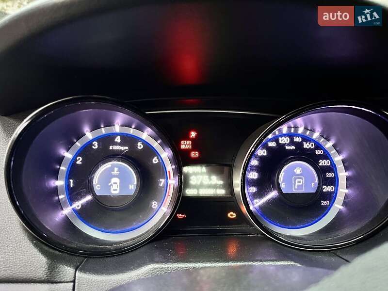 Седан Hyundai Sonata 2012 в Ирпене