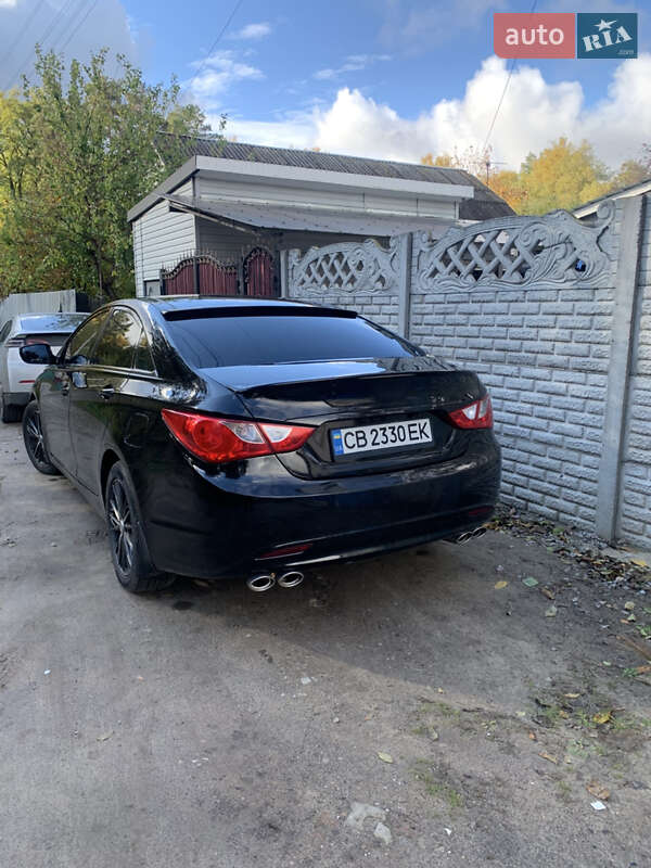 Седан Hyundai Sonata 2012 в Чернигове