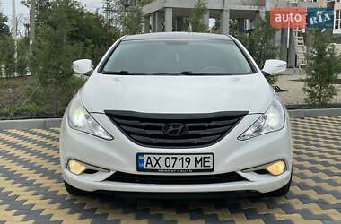 Седан Hyundai Sonata 2014 в 