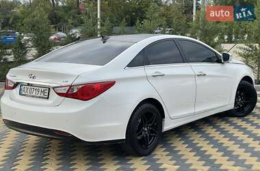 Седан Hyundai Sonata 2014 в 