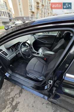 Седан Hyundai Sonata 2010 в 