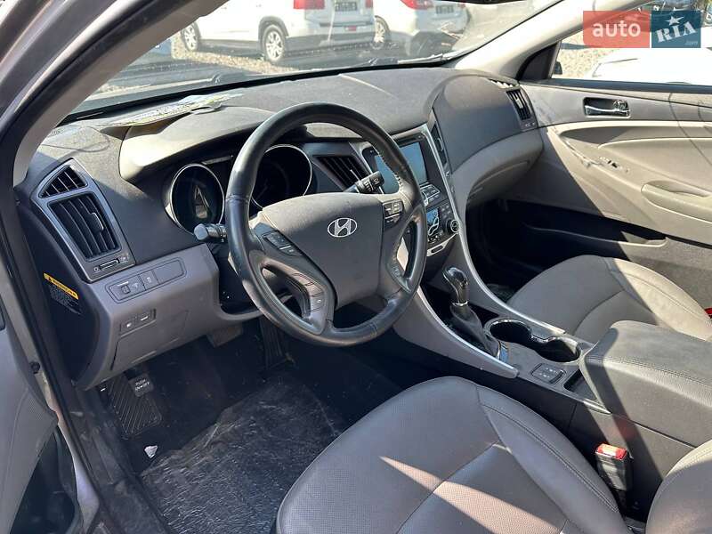 Седан Hyundai Sonata 2013 в Львові