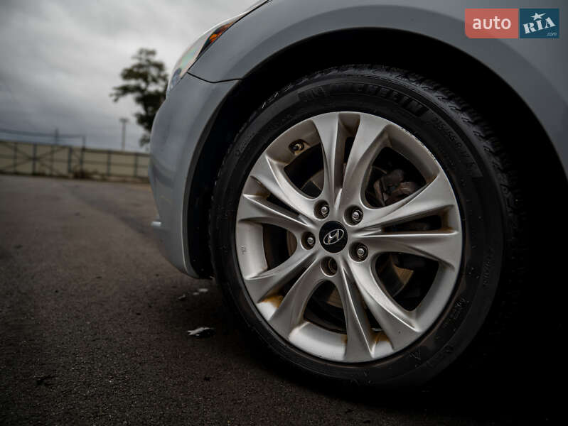 Седан Hyundai Sonata 2011 в Києві фото 5 Седан Hyundai Sonata 2011 в Києві