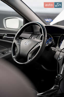 Седан Hyundai Sonata 2011 в 