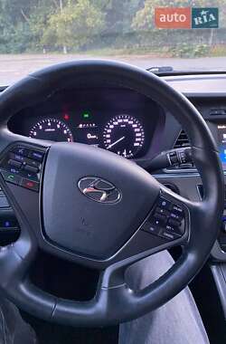 Седан Hyundai Sonata 2014 в 