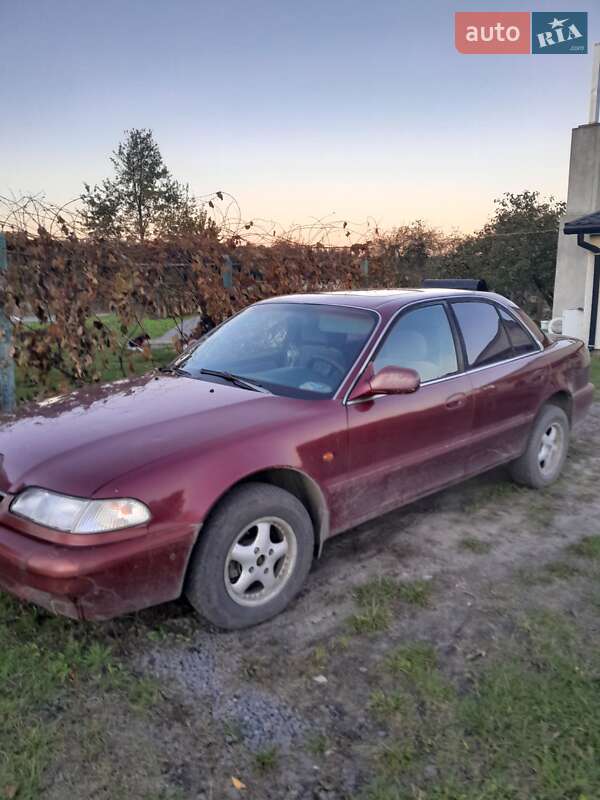 Седан Hyundai Sonata 1995 в Рава-Руській