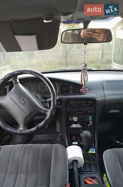 Седан Hyundai Sonata 1995 в 