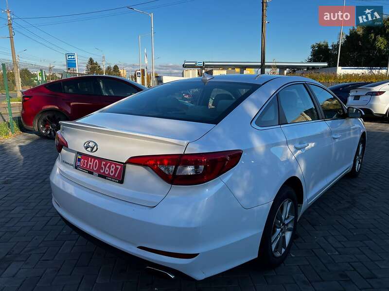 Седан Hyundai Sonata 2016 в Луцьку
