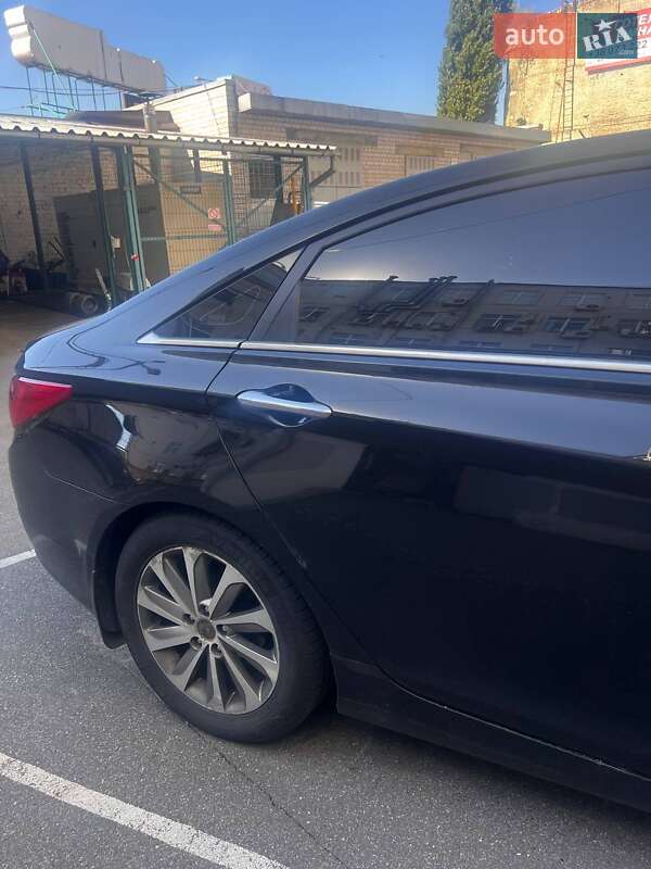 Седан Hyundai Sonata 2013 в Киеве фото 10 Седан Hyundai Sonata 2013 в Киеве