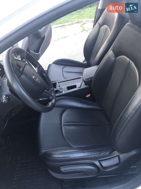 Седан Hyundai Sonata 2016 в Києві фото 9 Седан Hyundai Sonata 2016 в Києві