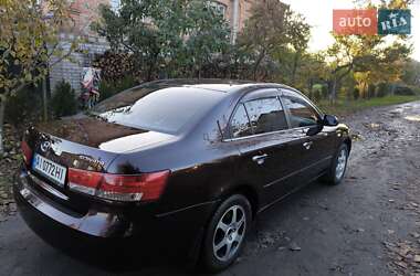 Седан Hyundai Sonata 2006 в  фото 20 Седан Hyundai Sonata 2006 в