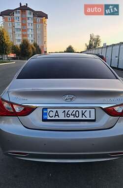 Седан Hyundai Sonata 2012 в 