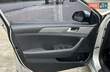 Седан Hyundai Sonata 2014 в 