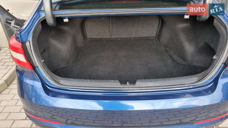Седан Hyundai Sonata 2015 в Тернополе фото 32 Седан Hyundai Sonata 2015 в Тернополе