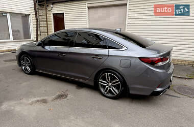 Седан Hyundai Sonata 2017 в Киеве