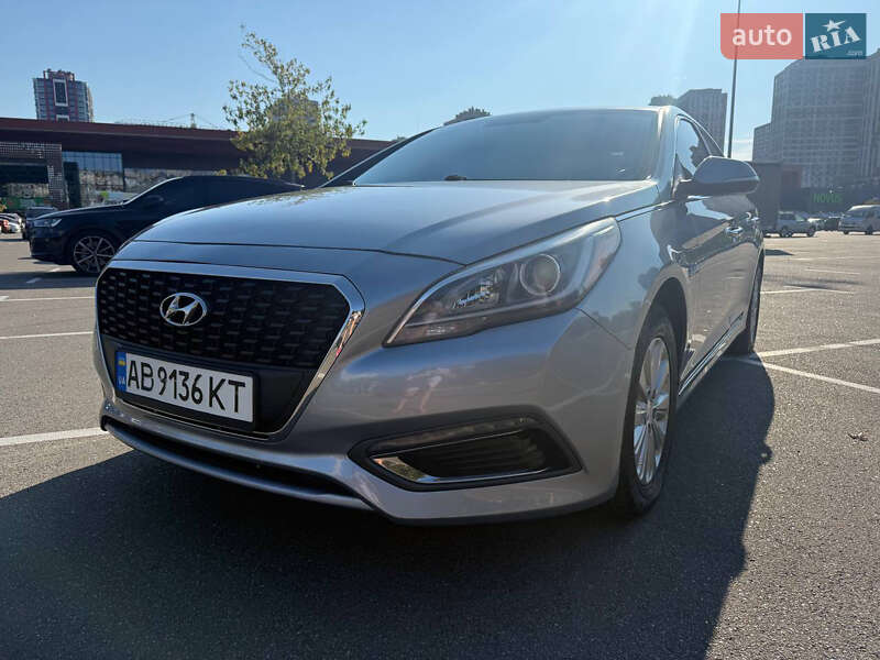Седан Hyundai Sonata 2015 в Києві
