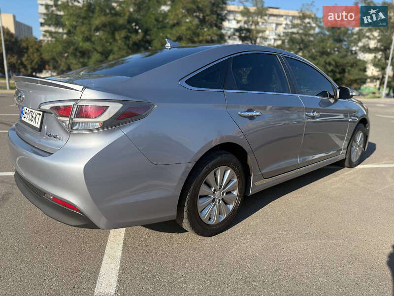 Седан Hyundai Sonata 2015 в Києві