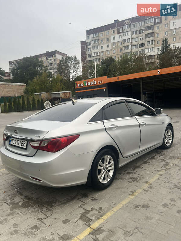 Седан Hyundai Sonata 2011 в Тернополе