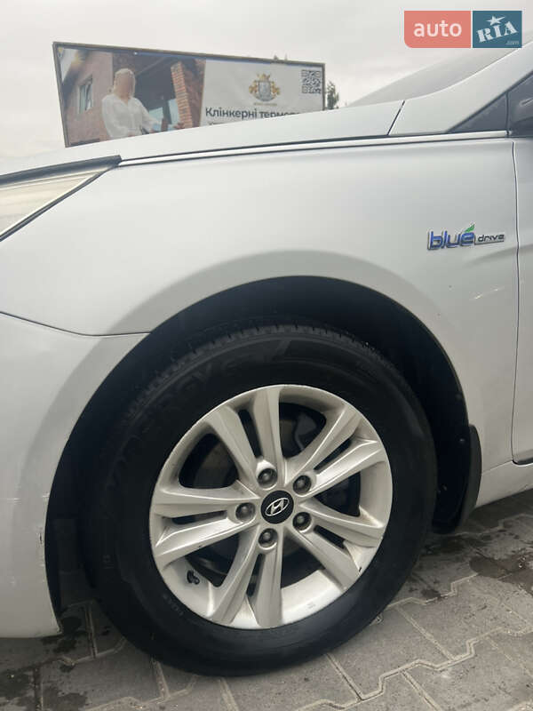 Седан Hyundai Sonata 2011 в Тернополе