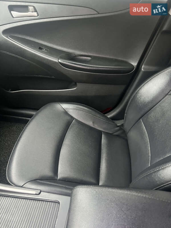 Седан Hyundai Sonata 2011 в Тернополе