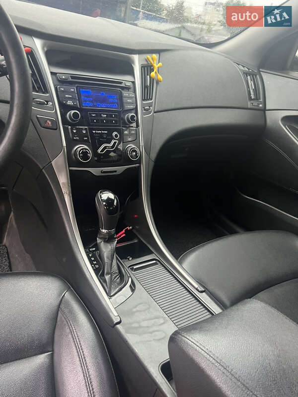Седан Hyundai Sonata 2011 в Тернополе