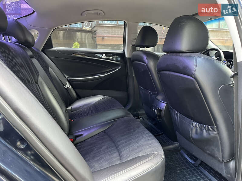 Седан Hyundai Sonata 2010 в Чернігові фото 24 Седан Hyundai Sonata 2010 в Чернігові