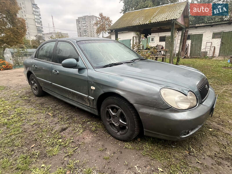 Седан Hyundai Sonata 2003 в Чернигове