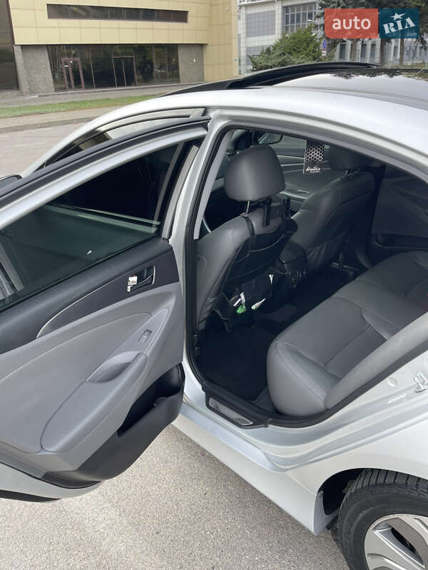 Седан Hyundai Sonata 2014 в Запорожье фото 11 Седан Hyundai Sonata 2014 в Запорожье