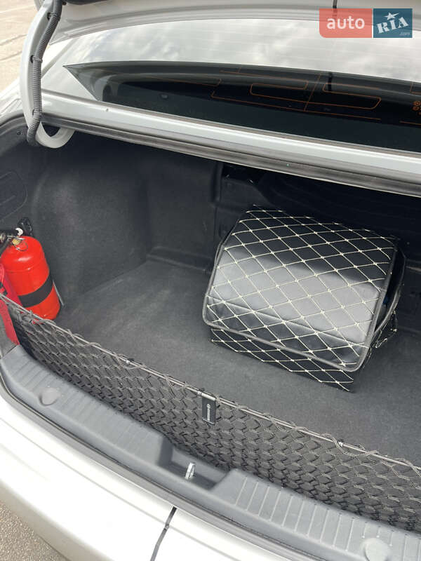 Седан Hyundai Sonata 2014 в Запорожье фото 21 Седан Hyundai Sonata 2014 в Запорожье