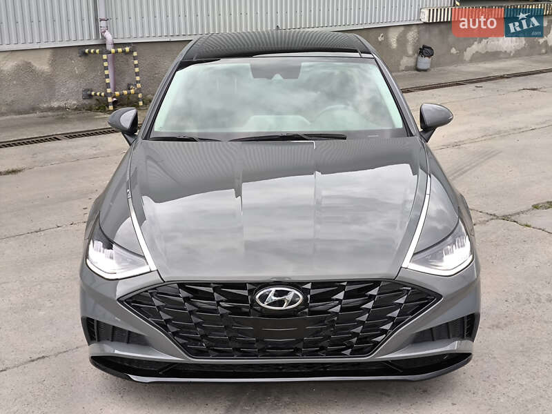 Седан Hyundai Sonata 2022 в Львове